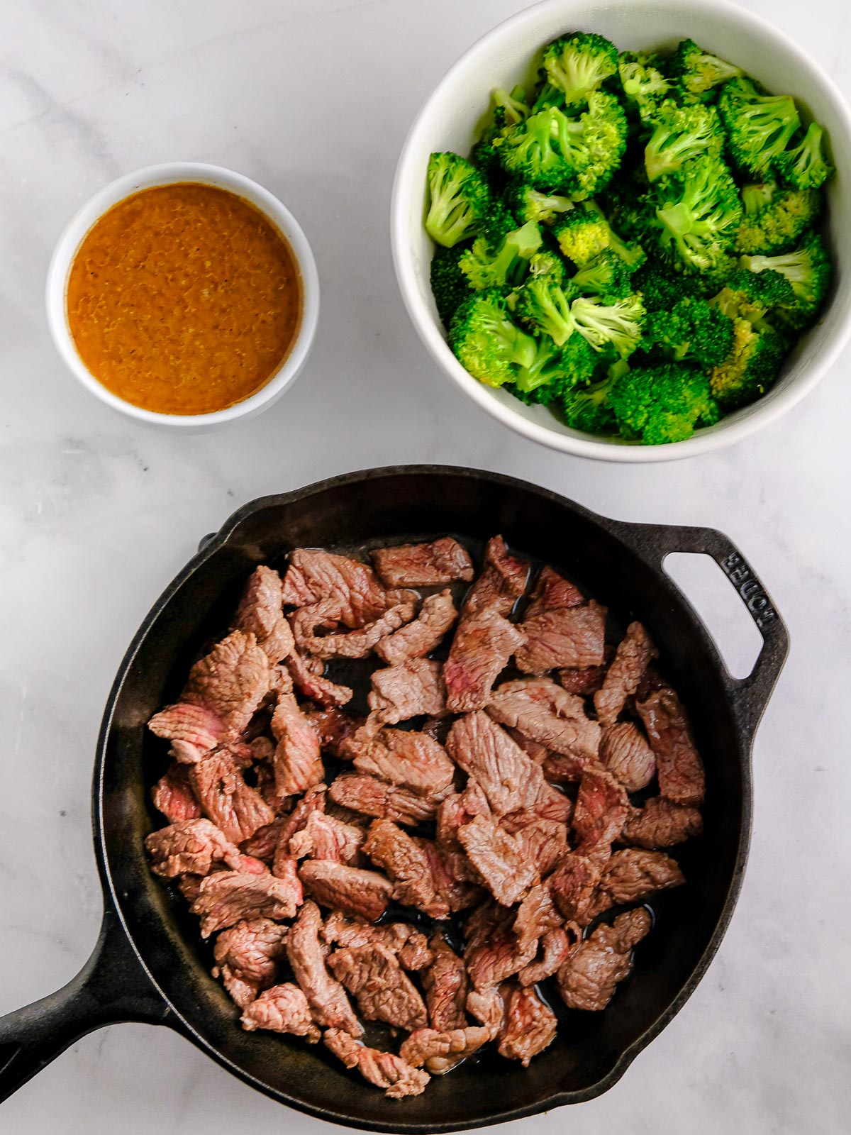 Beef & Broccoli  Lodge Cast Iron