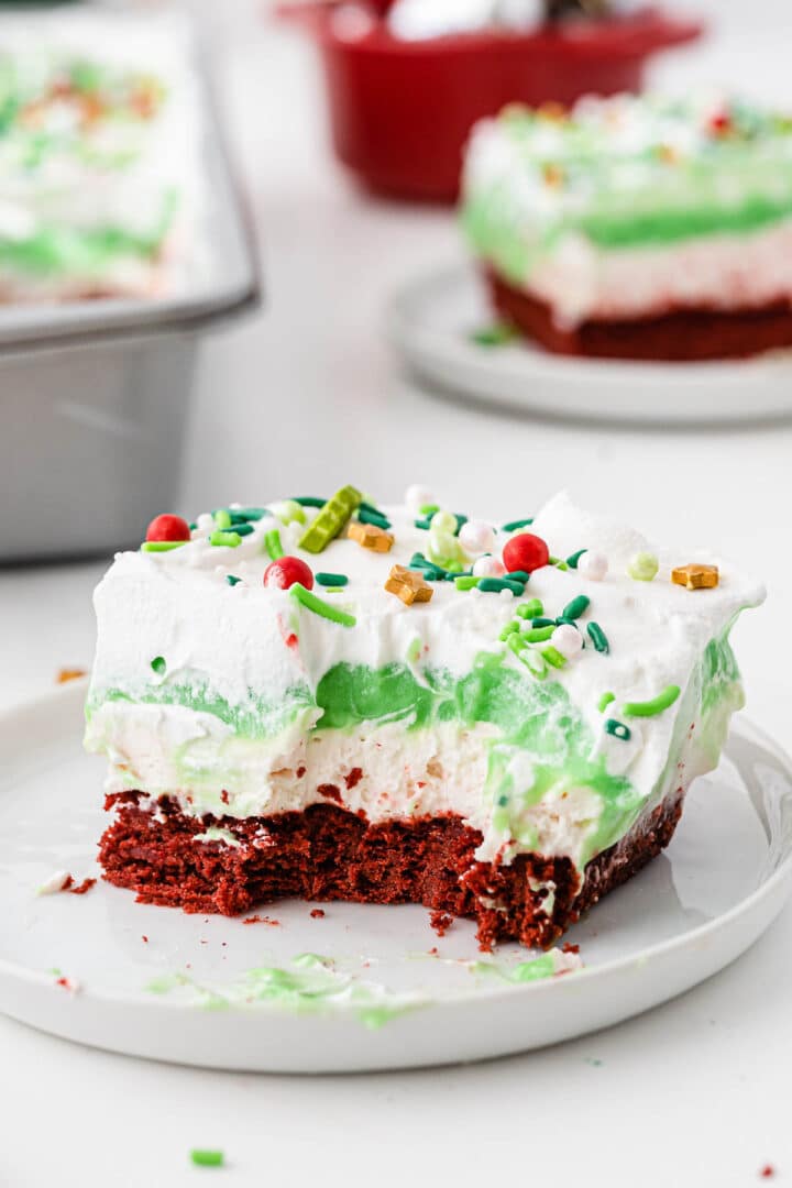 Christmas Lasagna Dessert - To Simply Inspire