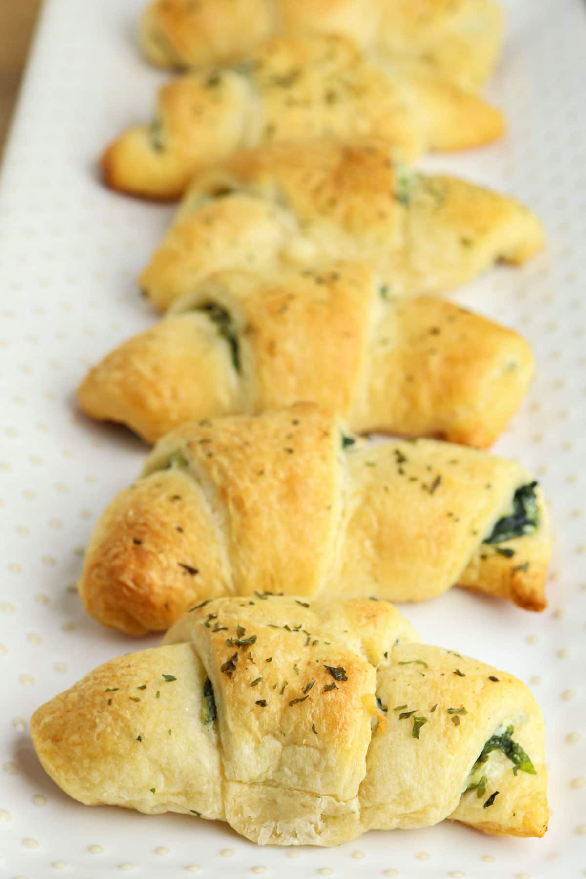 SPINACH CRESCENT ROLL APPETIZERS - A Mom's Impression