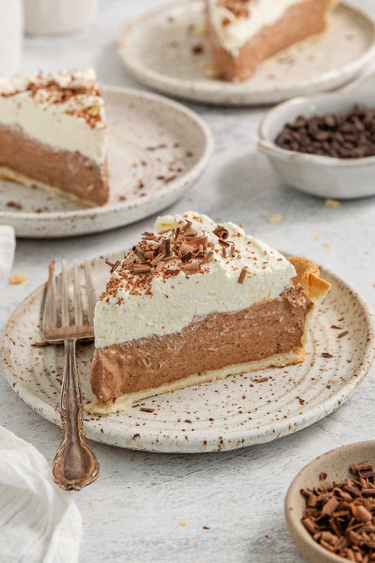 Easy Chocolate Cream Pie Recipe - To Simply Inspire